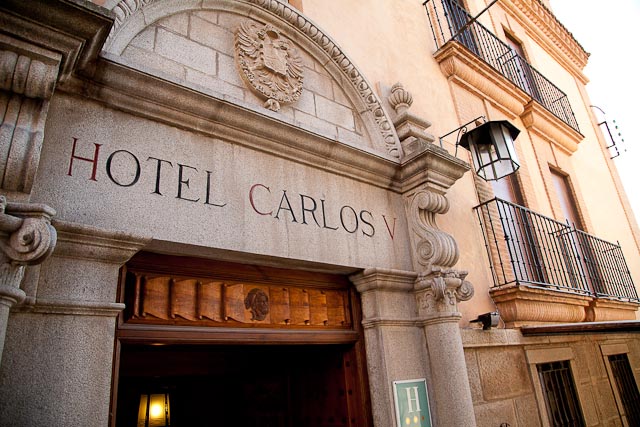 Hotel Carlos V in the center of Toledo